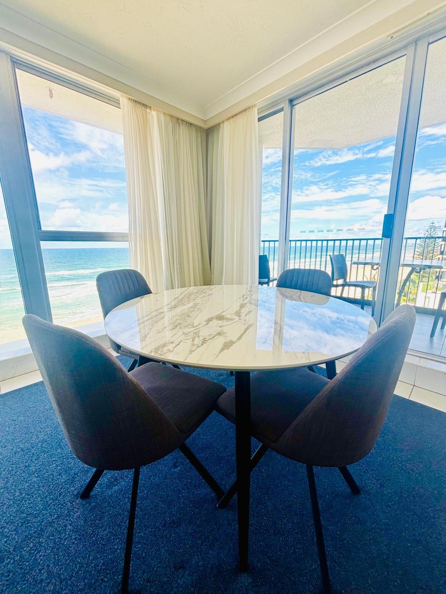 One The Esplanade Apartments On Surfers Paradise Gold Coast Extérieur photo