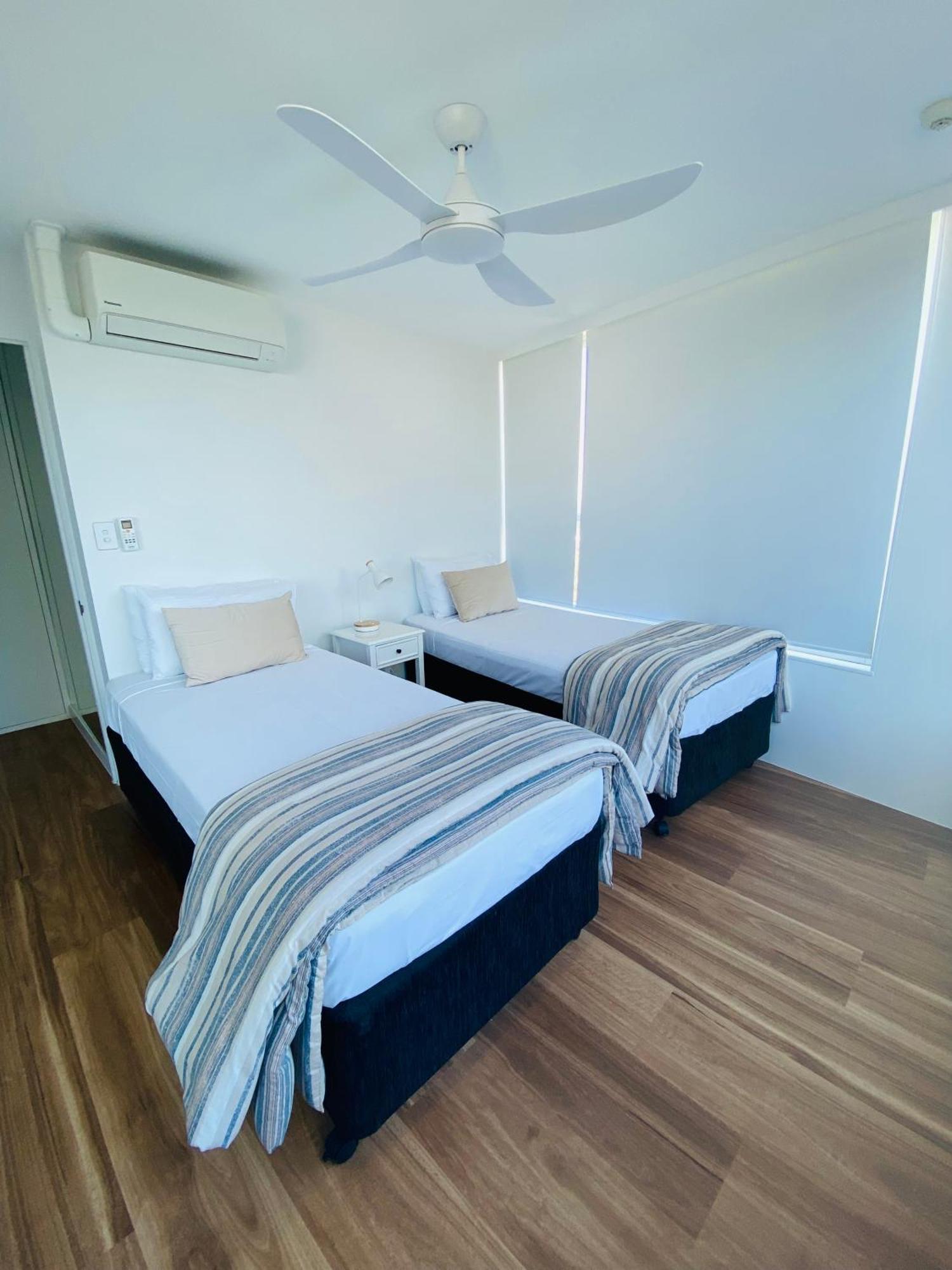 One The Esplanade Apartments On Surfers Paradise Gold Coast Extérieur photo